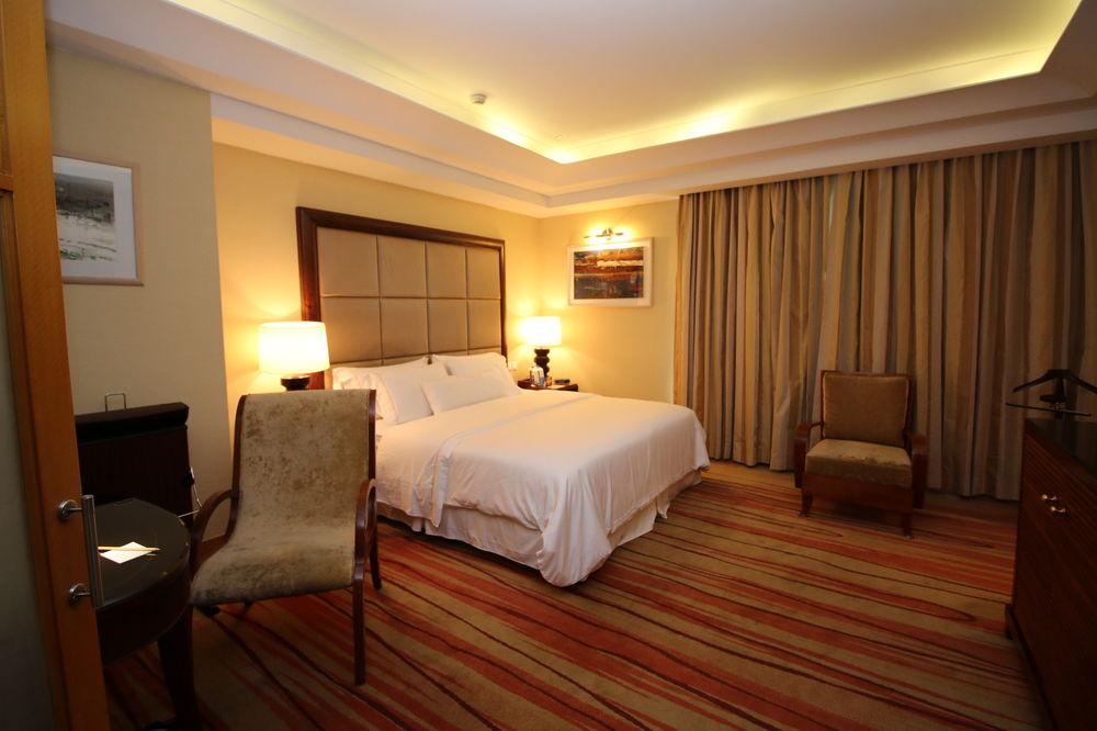 Hotel The Westin Dhaka Exterior foto
